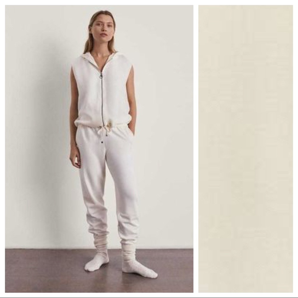 NWOT. Massimo Dutti Cream Sleeveless Hoodie Size S.